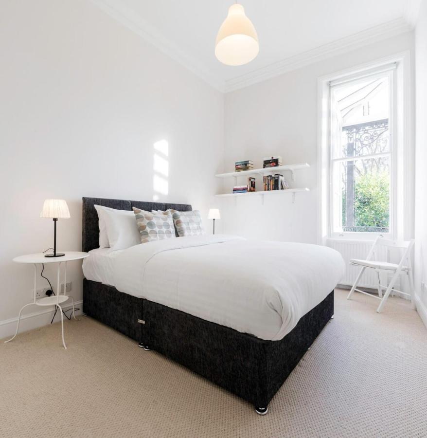Elegant Earl'S Court 2 Bedroom Flat Just 4 Minutes From Tube Лондон Экстерьер фото